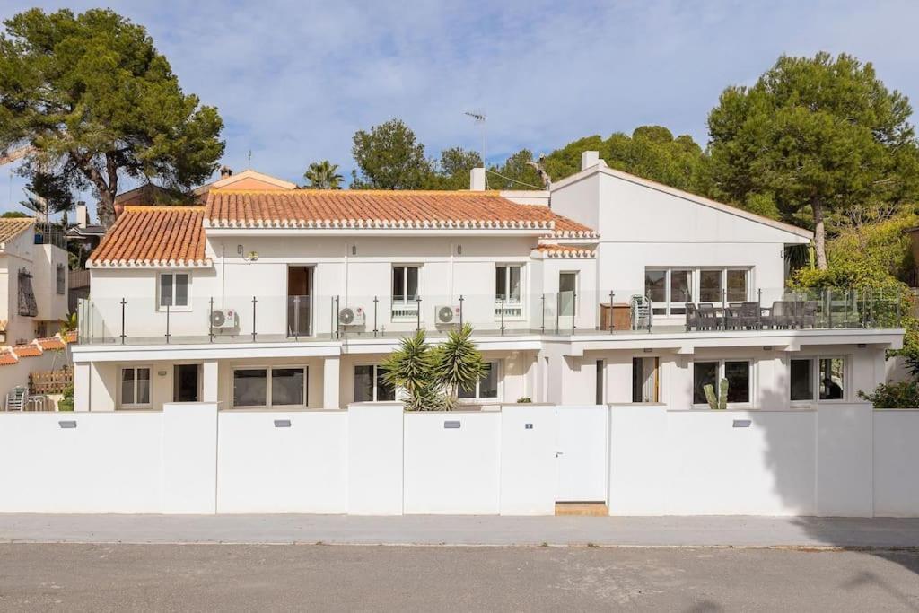 Entire Large Next To Award-winning * Campoamor