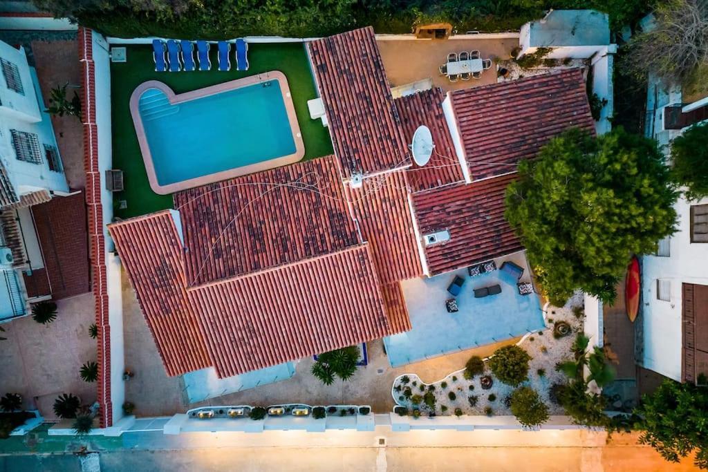 Villa Entire Large Next To Award-winning Campoamor
