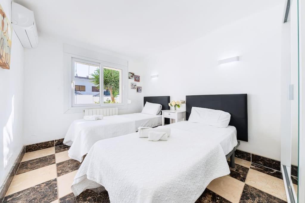 Entire Large Next To Award-winning Campoamor