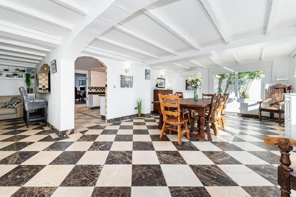 Entire Large Next To Award-winning Campoamor