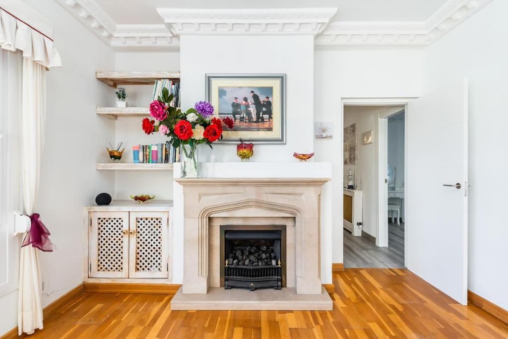 Entire Large Next To Award-winning Villa Campoamor