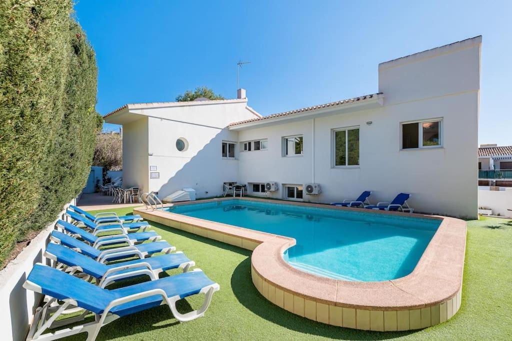 Entire Large Next To Award-winning Villa